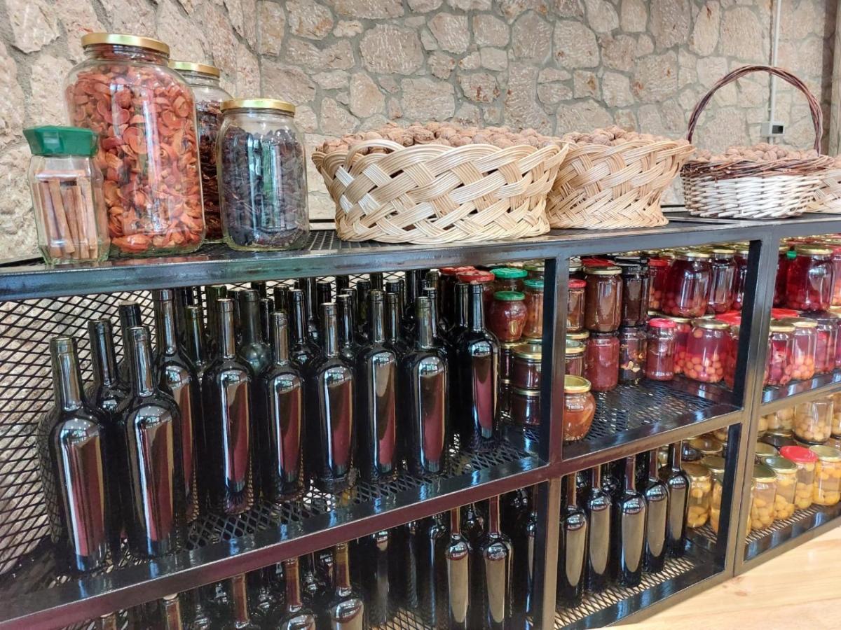 Vila Rira - Rrajce, Shebenik Perrenjas Εξωτερικό φωτογραφία